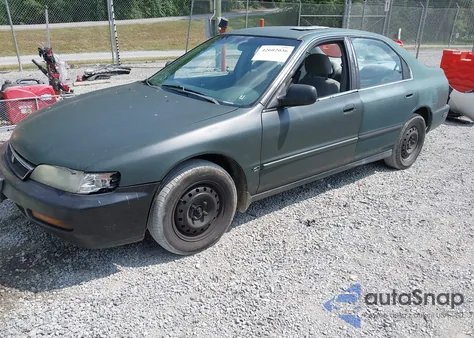 1997 Honda Accord Lx из США, поврежденный, VIN 1HGCD5639VA084385